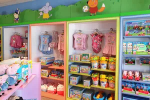 Peppa Wutz Spielzeug und Kleidung für Kinder in Herr Fuchs Laden