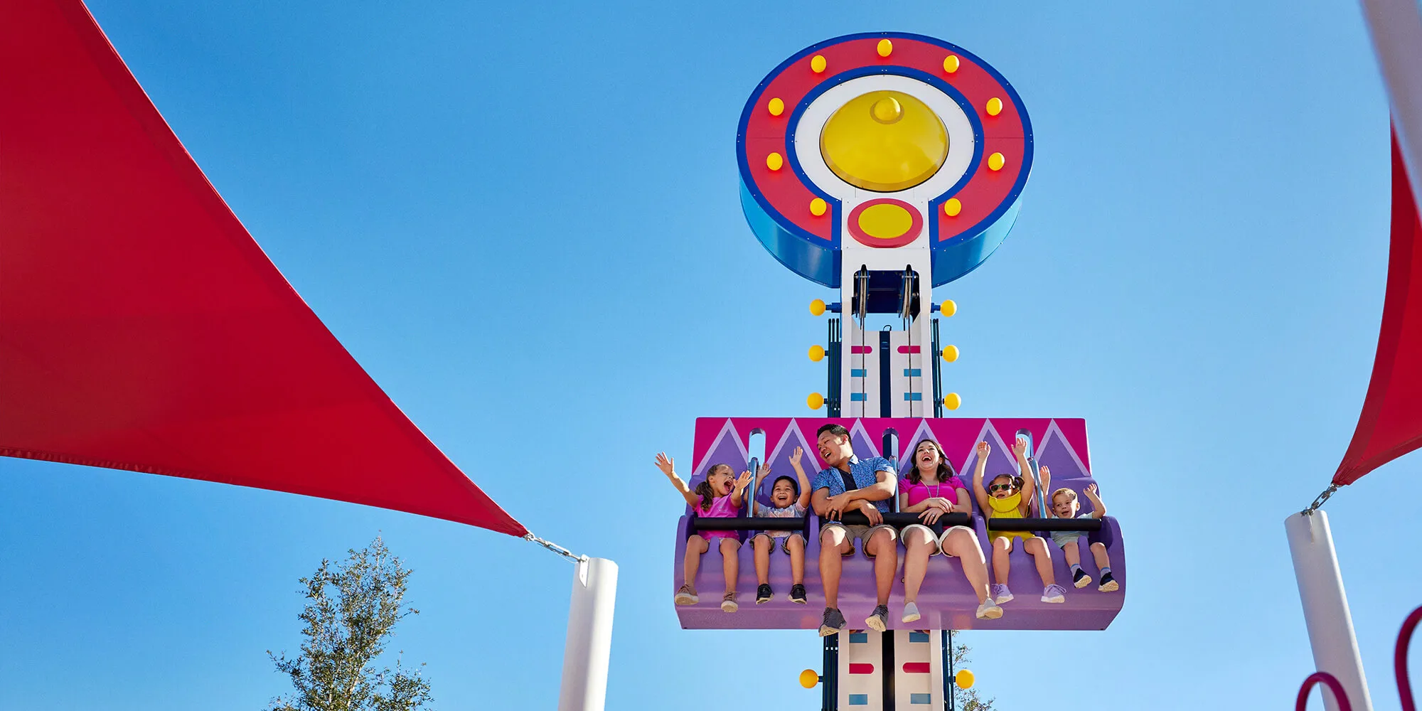 Mr. Bull's High Striker ride at Peppa Pig Park